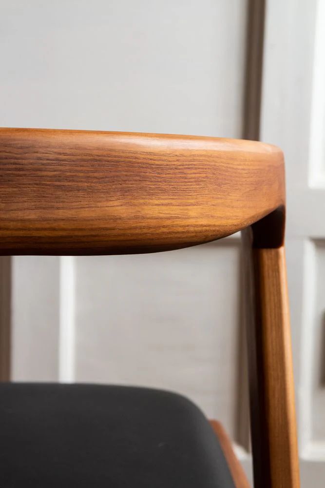 Ace Chair