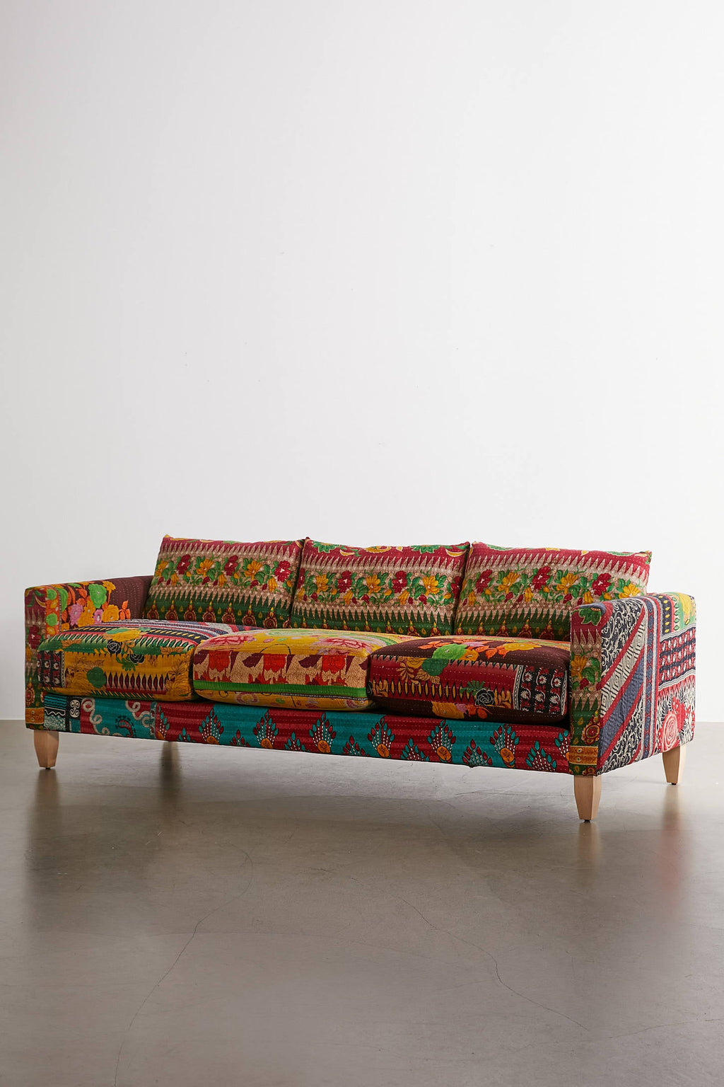 Cheries Sofa